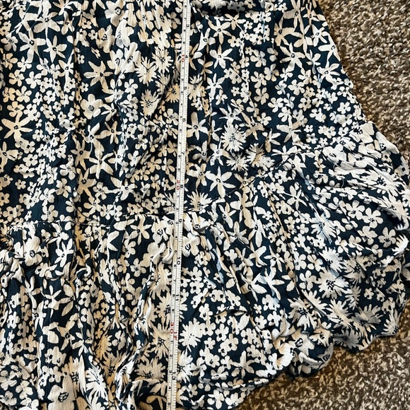 Floral Ruffle Mini Skort - Picture 3 of 6